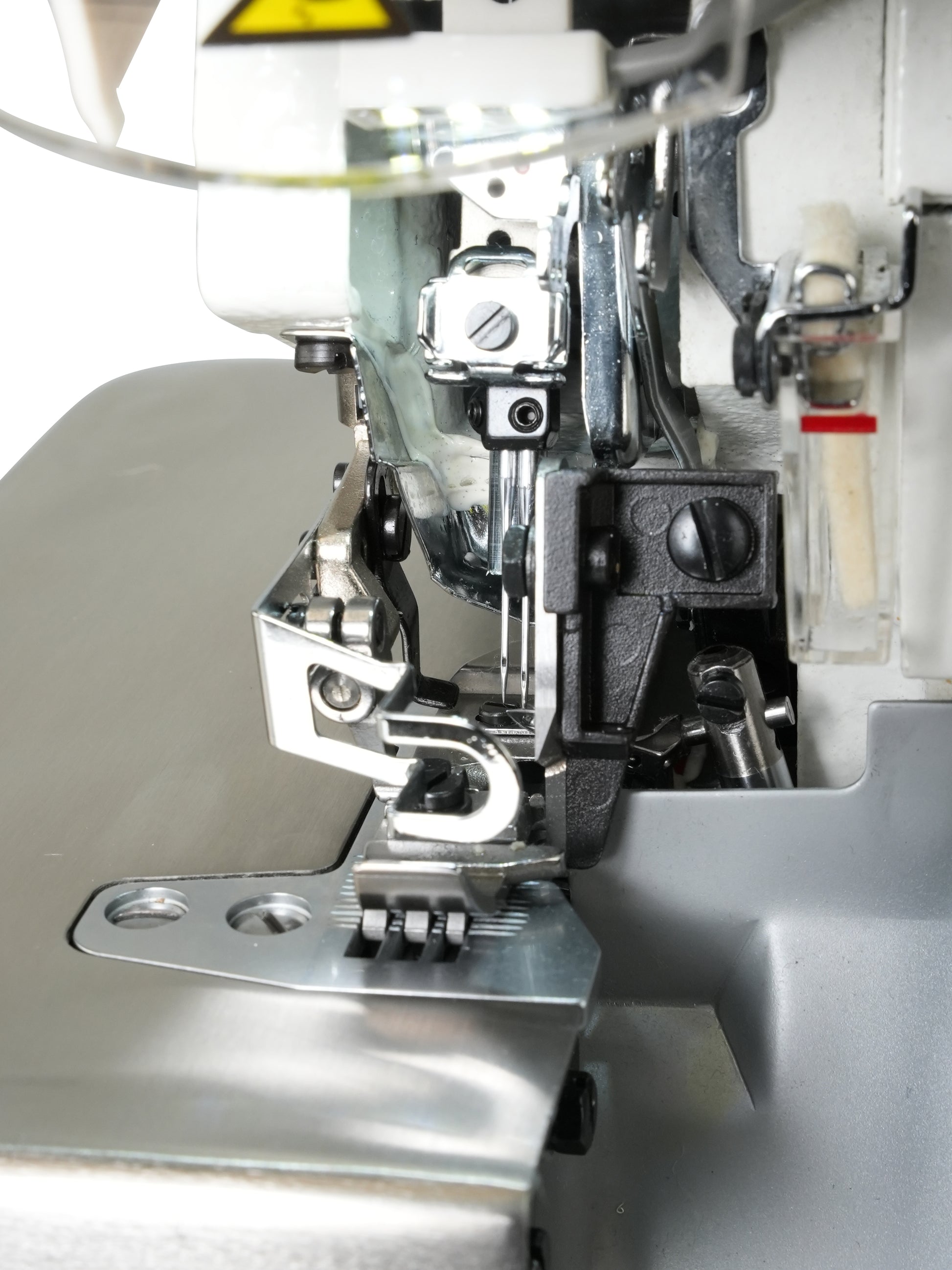 SPEEDWAY SW 747 E 4 Thread Overlock Industrial Sewing Machine Assembled with Dir image 6